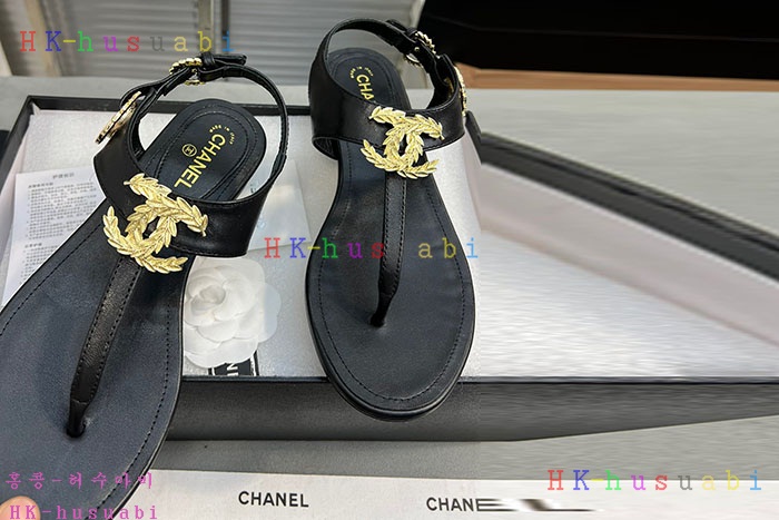 NEW 샤넬 샌들 신상 C 689014