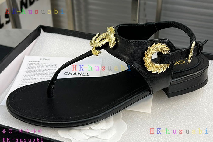 NEW 샤넬 샌들 신상 C 689014