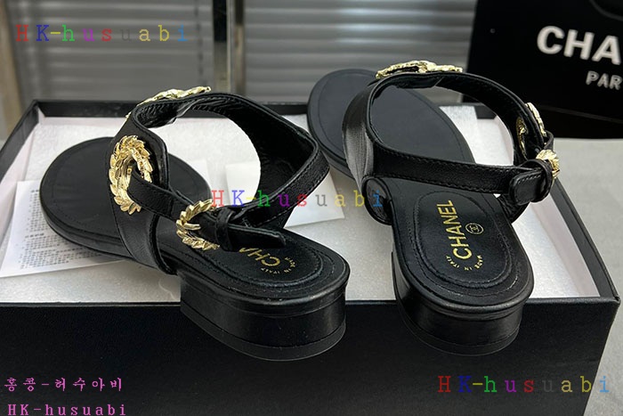 NEW 샤넬 샌들 신상 C 689014
