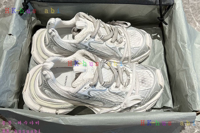 NEW 발렌시아가 신발 신상 B 325043