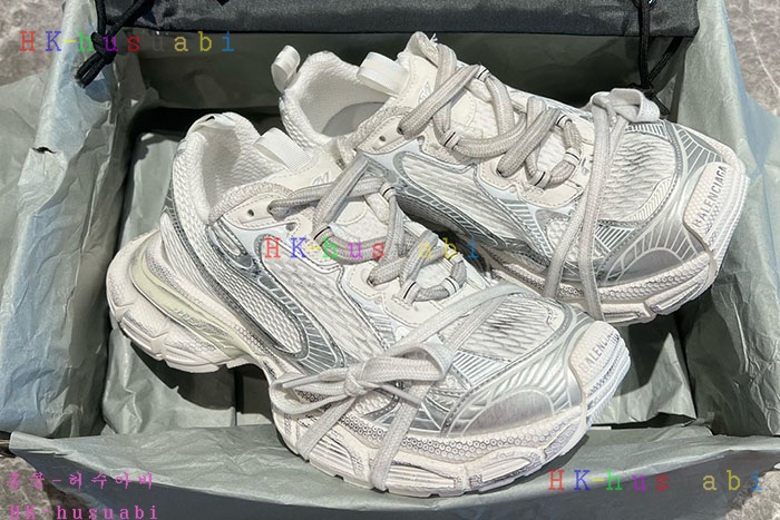 NEW 발렌시아가 신발 신상 B 325043