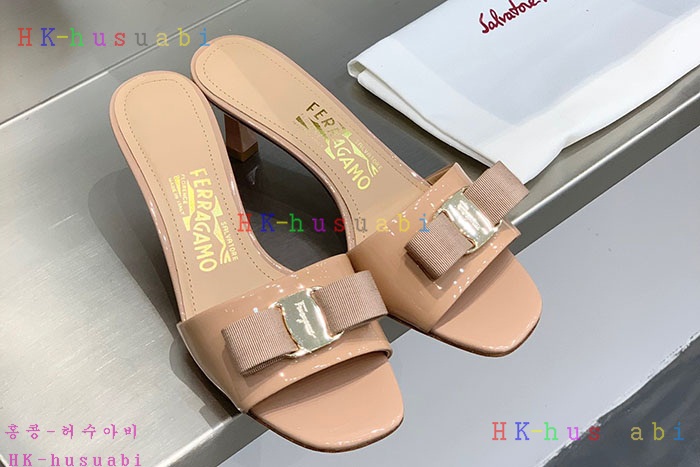 NEW 페라가모 신발 신상 F 925011