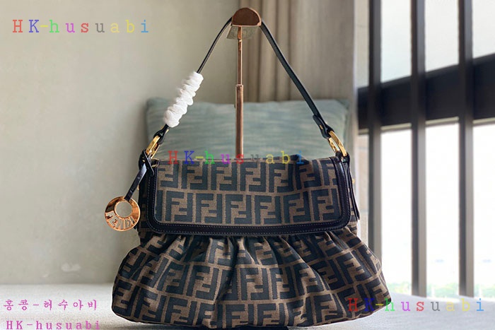 ★미러급★펜디 빈티지 숄더백 FF 748011