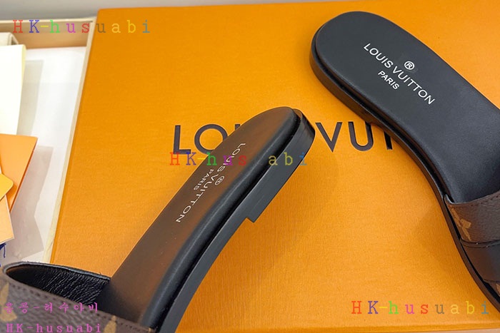 NEW 루이비통 샌들 신상 LV 924013