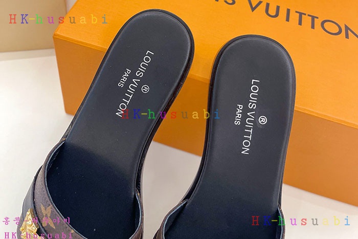 NEW 루이비통 샌들 신상 LV 924013