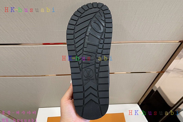 NEW 루이비통 샌들 신상 LV 992018