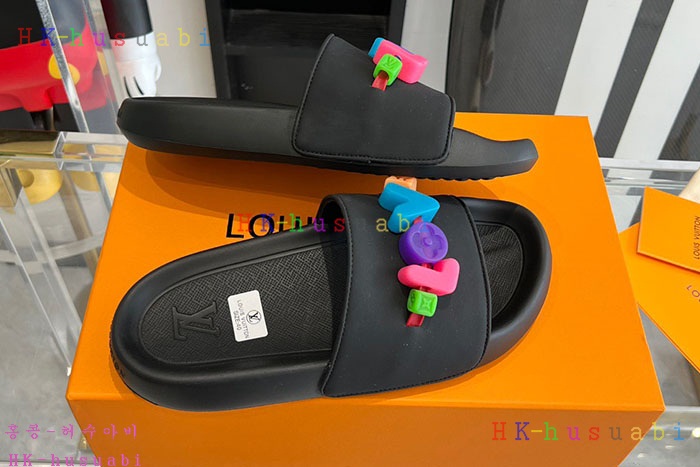 NEW 루이비통 신발 신상 LV 824551
