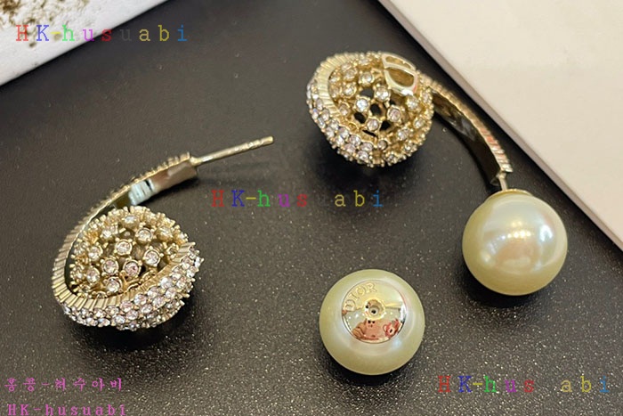 NEW 디올 귀걸이 신상 DR 968582