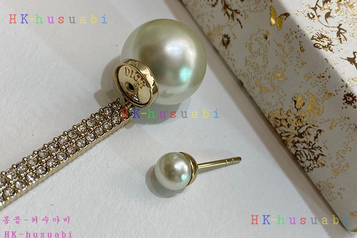 NEW 디올 귀걸이 신상 DR 968583