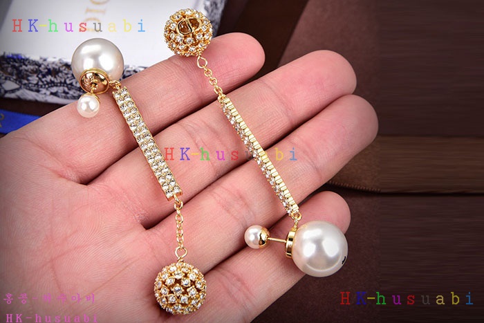 NEW 디올 귀걸이 신상 DR 968553