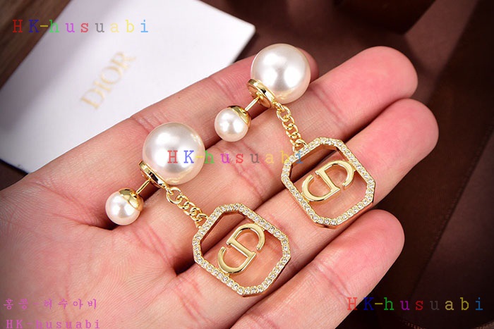 NEW 디올 귀걸이 신상 DR 969901