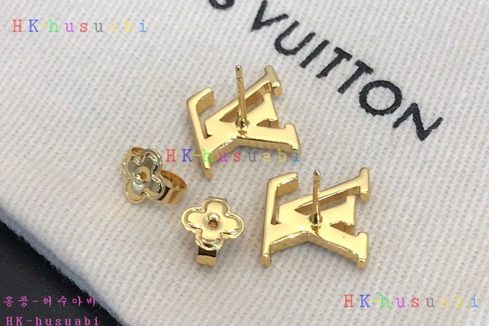 NEW  루이비통 귀걸이 신상 LV 827555