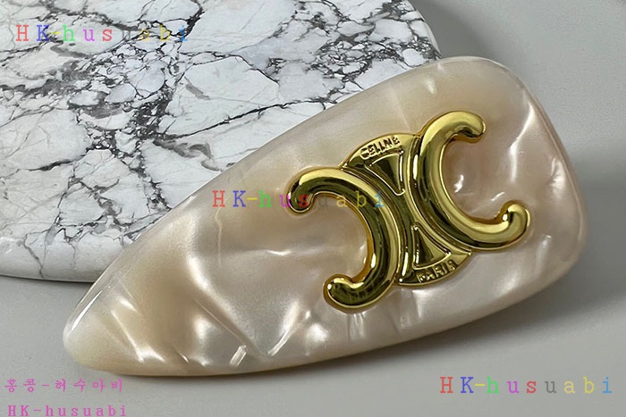 NEW 셀린느 헤어핀 신상  C 528232