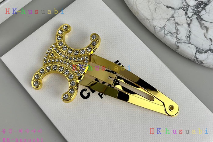 NEW 셀린느 헤어핀 신상  C 528236