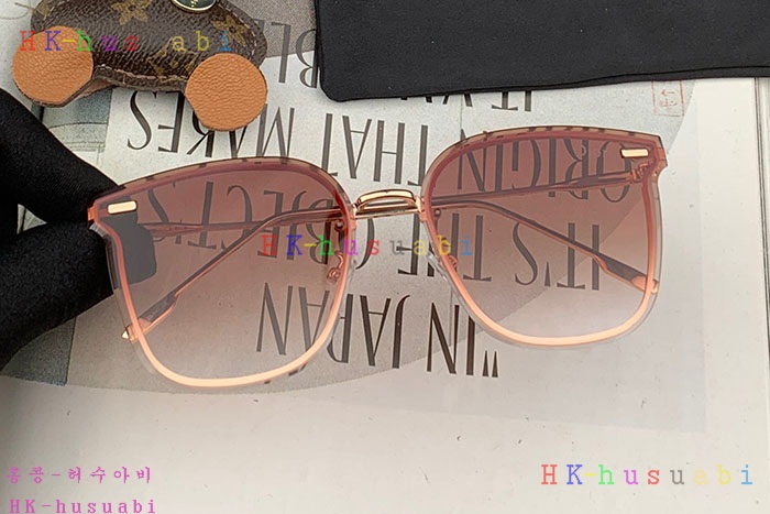 NEW 디올 선글라스 신상 DR 582227
