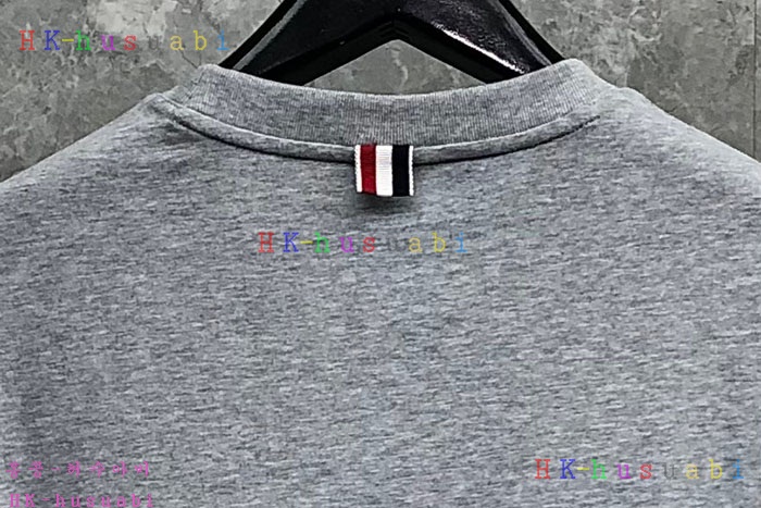 NEW 톰브라운 반팔티 신상 TB 855504