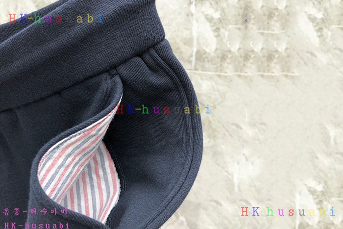 NEW 톰브라운 반바지 신상 TB 858812