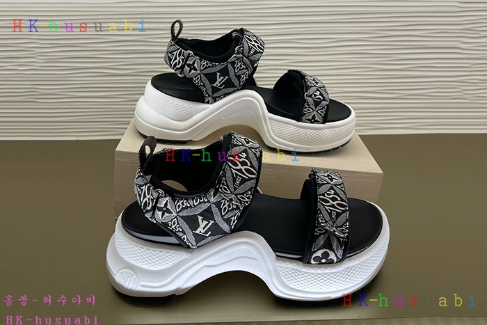 NEW 루이비통 샌들 신상 LV 938803