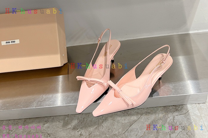 NEW 미우미우 신발 신상 MU 525819