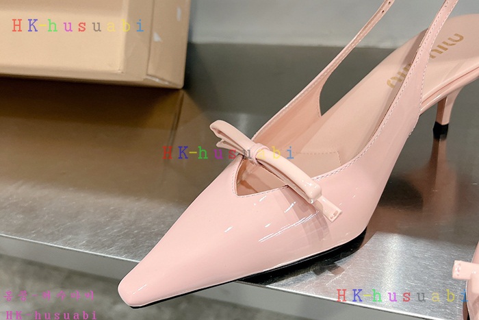 NEW 미우미우 신발 신상 MU 525819