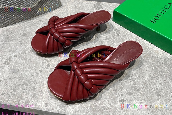 NEW 보테가베네타 신발 신상 BV 526603