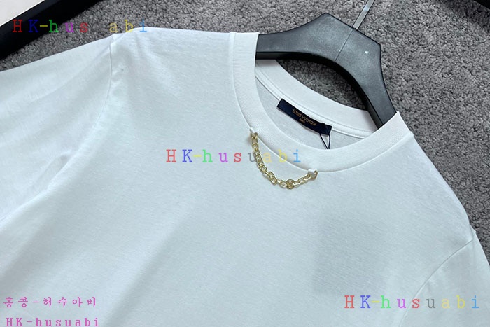 NEW 루이비통 반팔티 신상 LV 552876