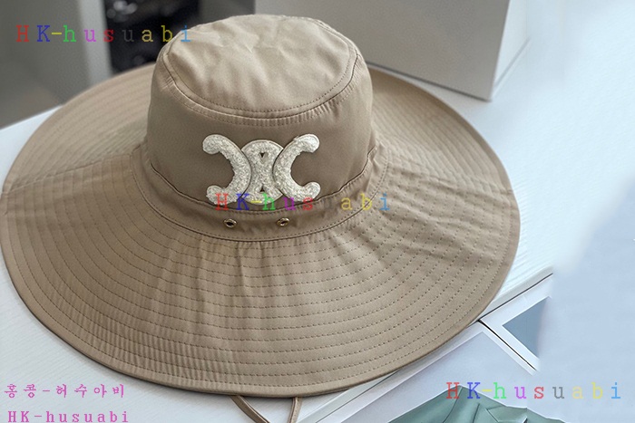 NEW 셀린느 모자 신상 C 668505