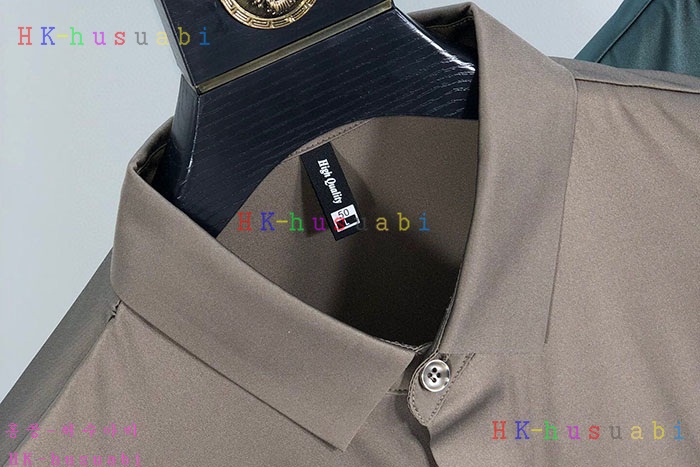 NEW 프라다 반팔티 신상 P 529907