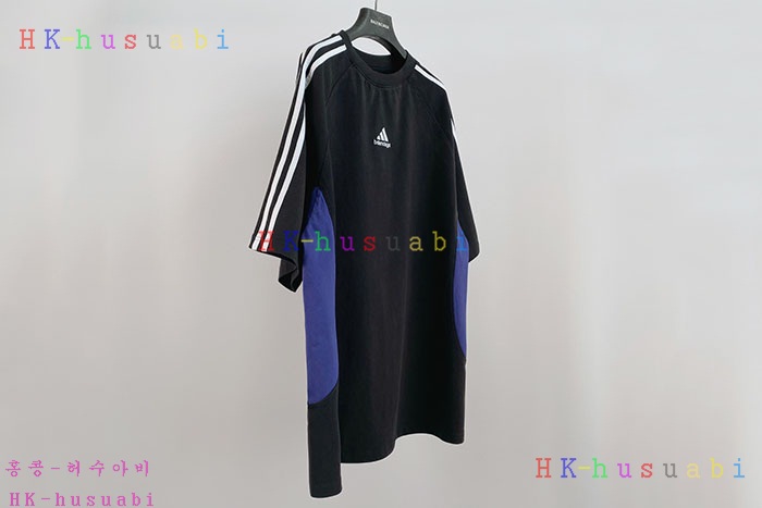 NEW 발렌시아가 반팔티 신상 B 999286