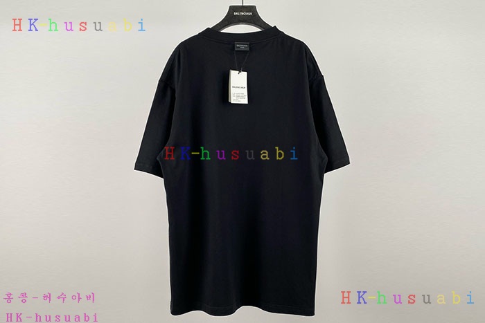 NEW 발렌시아가 반팔티 신상 B 999289