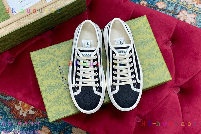 NEW 구찌 스니커즈 신상 GU 356807
