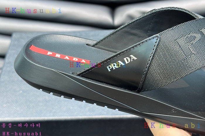 NEW 프라다 샌들 신상 P 562501
