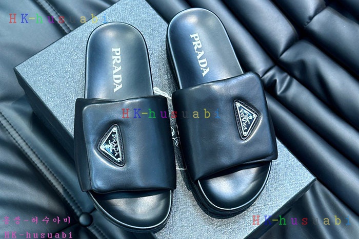 NEW 프라다 샌들 신상 P 599528