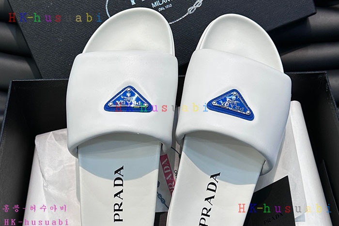NEW 프라다 샌들 신상 P 599525