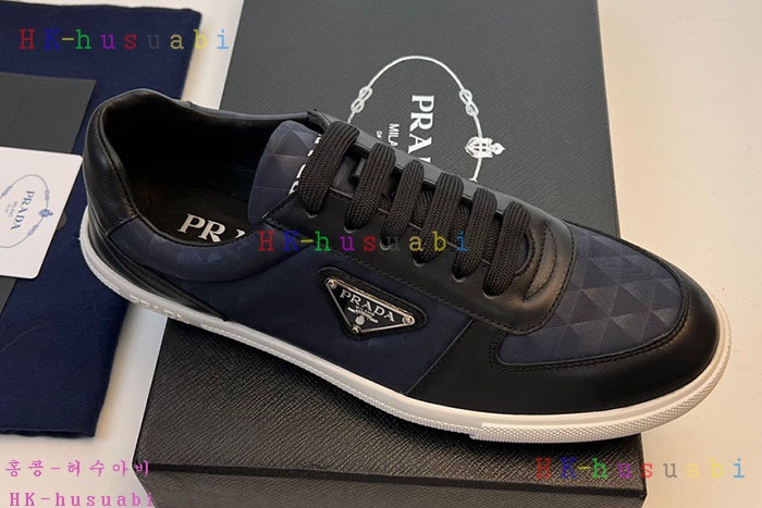 NEW 프라다 스니커즈 신상 P 599521