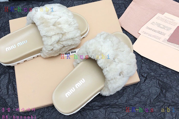 NEW 미우미우 신발 신상 MU 424813