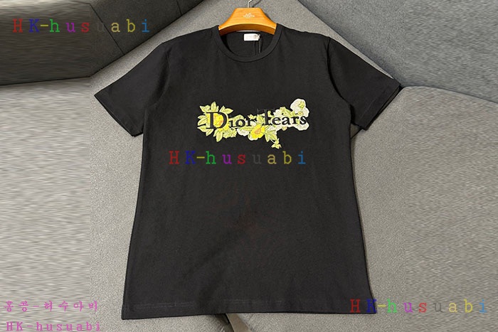 NEW 디올 반팔티 신상 DR 627012
