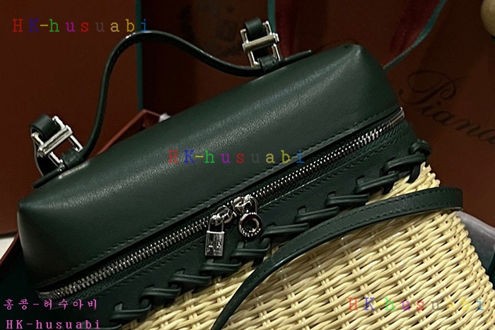 ★미러급★로로피아나 엑스트라 포켓 L19 숄더백 FAI8393-17