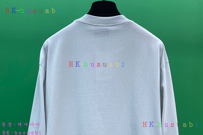 NEW 발렌시아가 긴팔티 신상 B 6829015