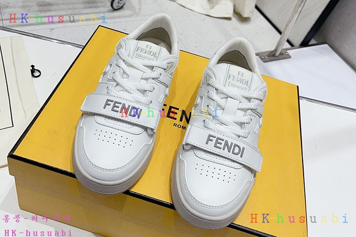 NEW 펜디 신발 신상 FD 858111