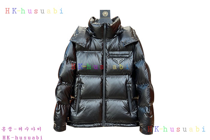 NEW 프라다 패딩 신상 P 477251