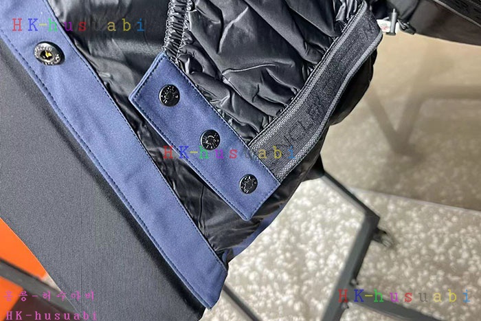 NEW 몽클레어 패딩 신상 M 358807