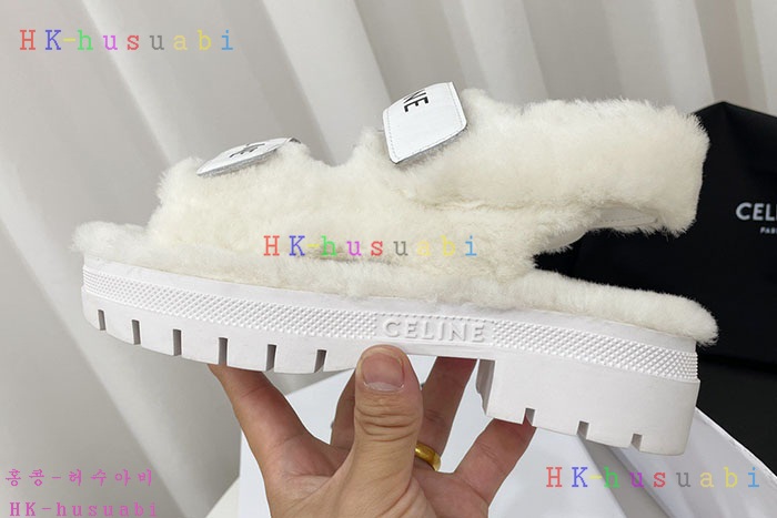 NEW 셀린느 샌들 신상 C 5528770