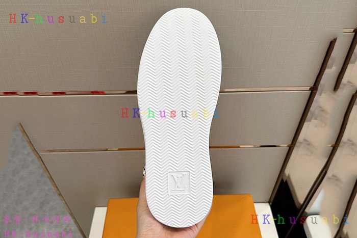 NEW 루이비통 신발 신상 LV 662503