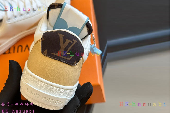 NEW 루이비통 스니커즈 신상 LV 985502