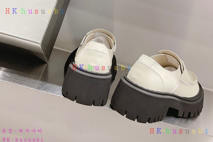 NEW 발렌시아가 신발 신상 B 662802
