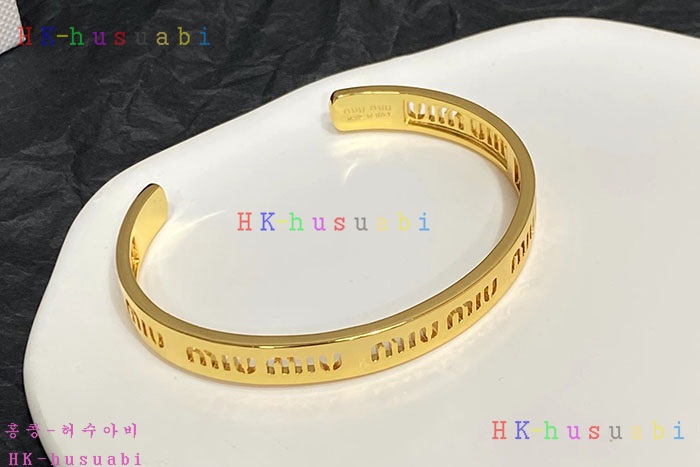 NEW 미우미우 팔찌 신상 MU 6628111