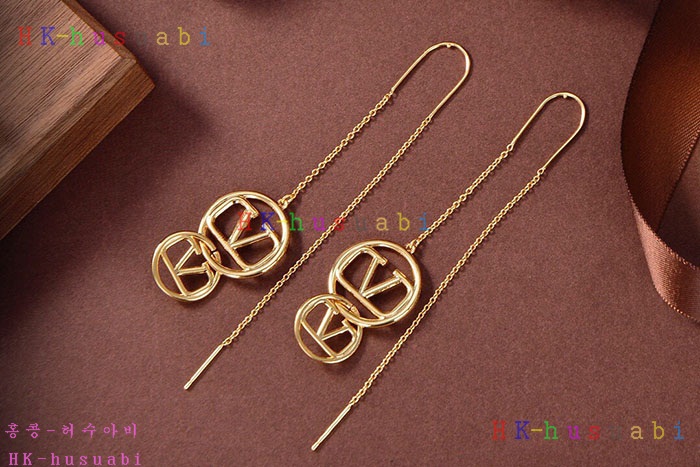 NEW 발렌티노 귀걸이 신상 V 628990
