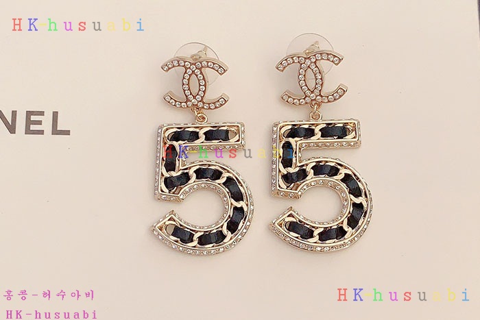 NEW 샤넬 귀걸이 신상 C 595541
