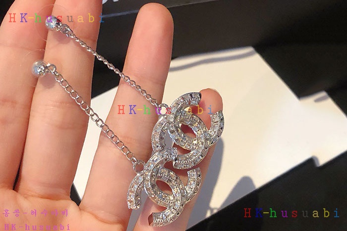 NEW 샤넬 귀걸이 신상 C 595556